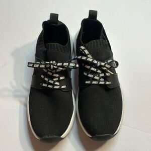 Juicy by Juicy Couture Avaya women sneaker Black/White Stretchy Mesh Sz 7